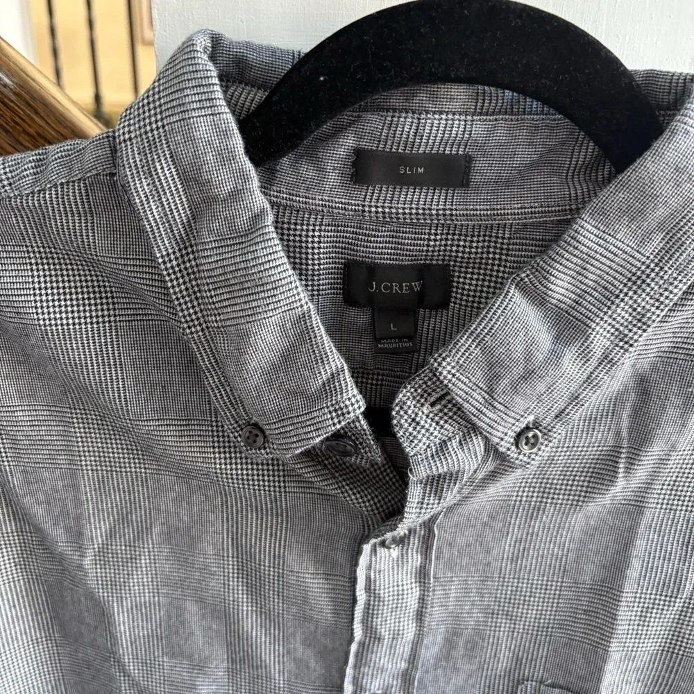 J Crew Gray Men's Button Down Slim Fit Shirt - Size Large